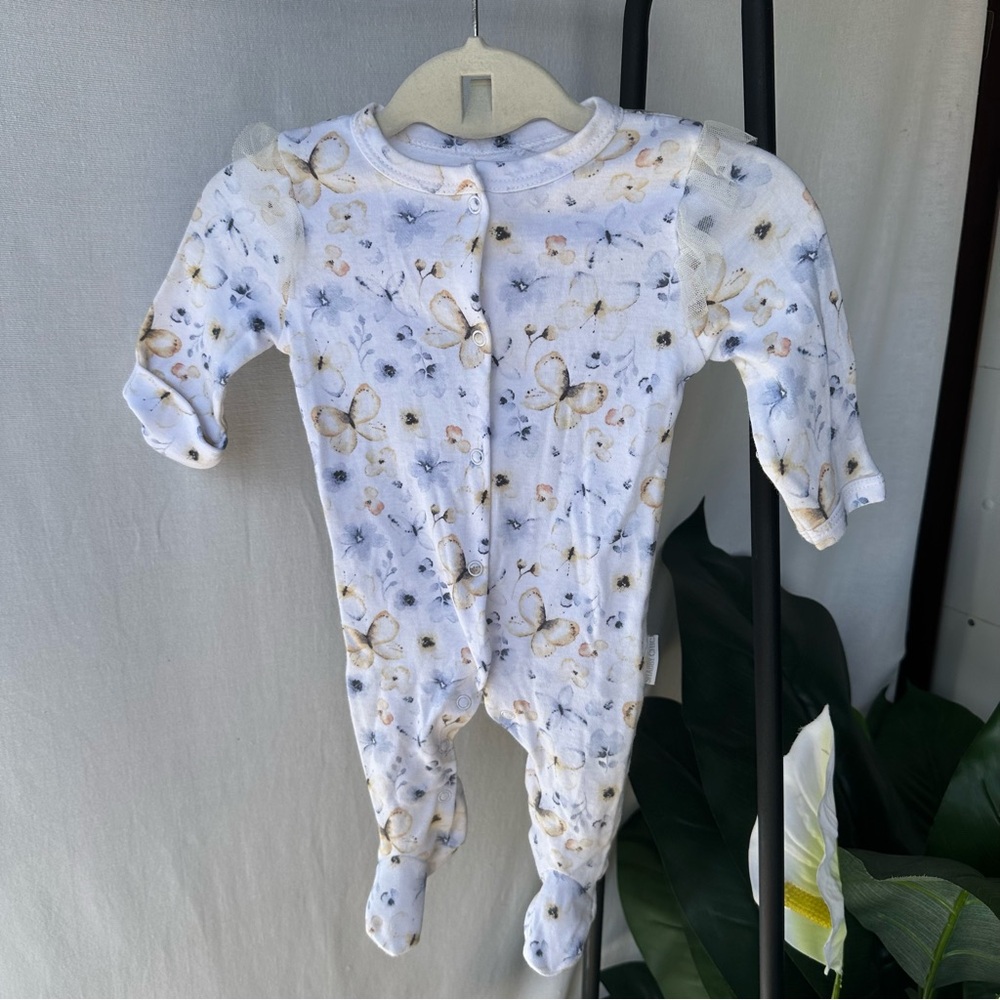Shabby Chic Butterfly Ruffle Snap Down Footie / Size 3-6 Mons